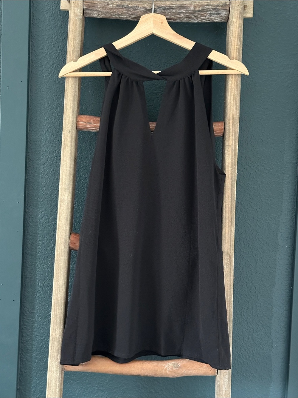 New Sleeveless Black Halter Neck Blouse Womenโs Small